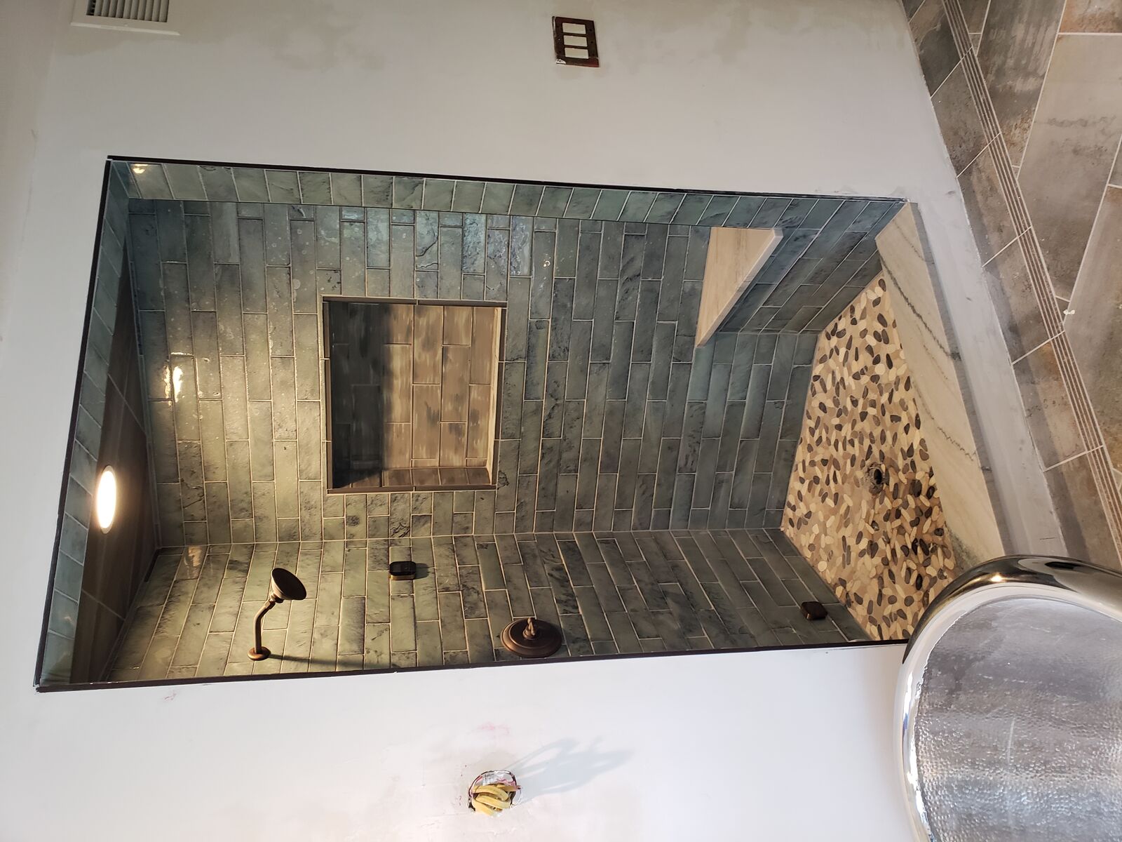 Bathrooms project 34